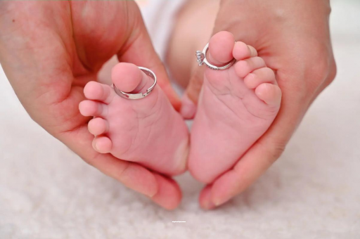 邵阳县孕妇两个月肚子疼